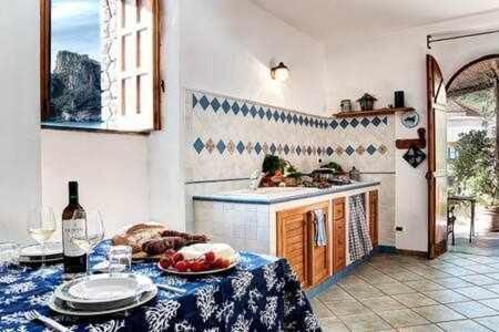 La Cabane Bleau The Perfect Beachfront Apartment Marina del Cantone Exterior foto